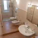 Via Veneto 5 Apartamento *