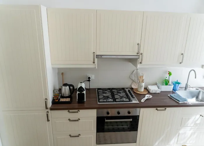 Via Veneto 5 Appartement *